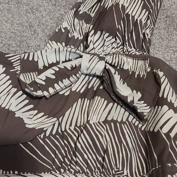 BCBGMaxAzaria Brown Safari Print Dress Medium - Picture 5 of 7